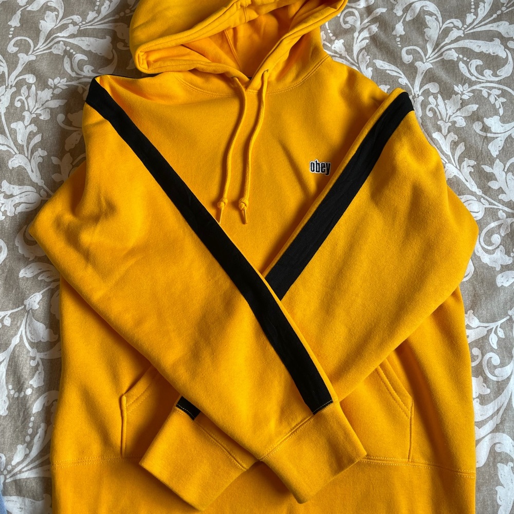 OBEY Sweater